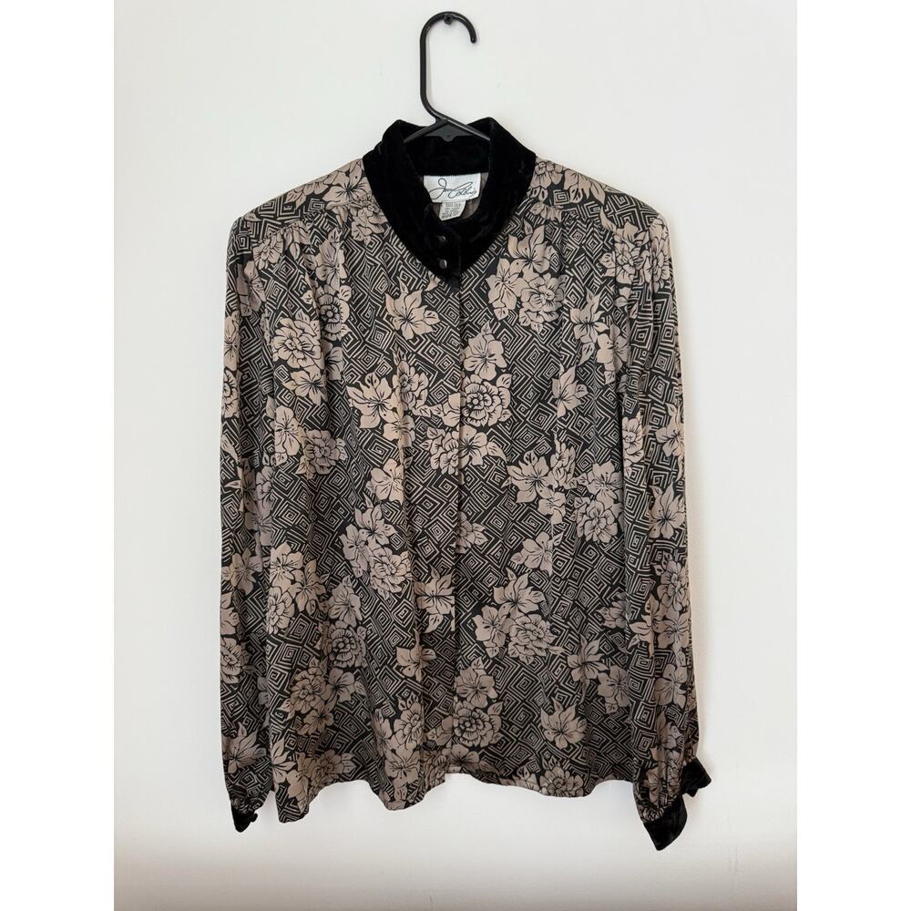 Vintage 80s Collins Silk Button Up Floral Blouse Velvet Collar And Cuffs Sz 10